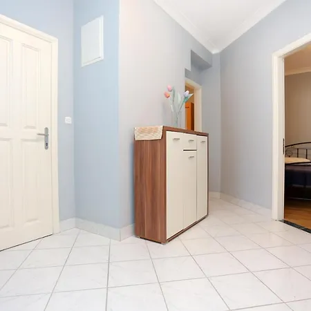 דירה With Parking Space Podstrana, Split - 10348 פודסטראנה