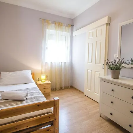 דירה With Parking Space Podstrana, Split - 10348 פודסטראנה